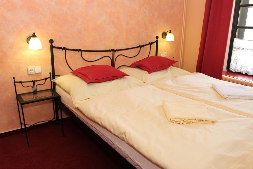 Penzion Kasper Cyklopenzion Jindrichuv Hradec Ruang foto